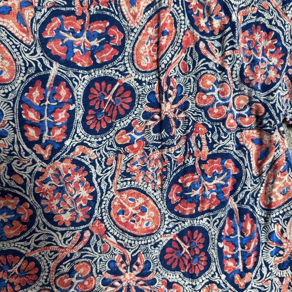 Lucky Brand Blue and orange Paisley Blouse Relaxed Fit 3/4 sleeve length size L - Picture 5 of 5